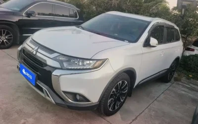 Mitsubishi Mitsubishi Eclipse Cross в цвете и кузовом – это идеальный выбор среди китайских автомобилей. Доступная цена и надежность гарантированы.