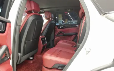 Porsche Porsche 718 в цвете и кузовом – это идеальный выбор среди китайских автомобилей. Доступная цена и надежность гарантированы.