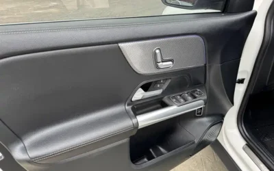 Mercedes-Benz Mercedes-Benz E-Class в цвете и кузовом – это идеальный выбор среди китайских автомобилей. Доступная цена и надежность гарантированы.
