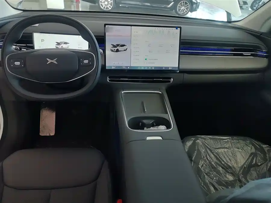 Mercedes-Benz Mercedes-Benz CLA (Imported) в цвете и кузовом – это идеальный выбор среди китайских автомобилей. Доступная цена и надежность гарантированы.