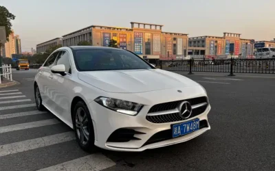 Mercedes-Benz Mercedes-Benz C-Class в цвете и кузовом – это идеальный выбор среди китайских автомобилей. Доступная цена и надежность гарантированы.