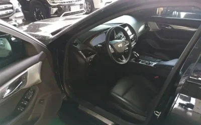 Cadillac Cadillac XT4 в цвете и кузовом – это идеальный выбор среди китайских автомобилей. Доступная цена и надежность гарантированы.