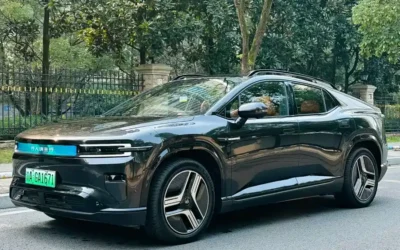 Land Rover Land Rover Discovery в цвете и кузовом – это идеальный выбор среди китайских автомобилей. Доступная цена и надежность гарантированы.