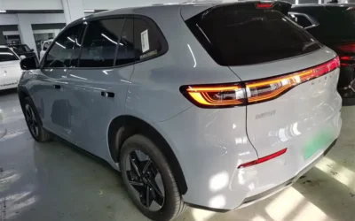 Geely Galaxy Galaxy Starship 7 в цвете и кузовом – это идеальный выбор среди китайских автомобилей. Доступная цена и надежность гарантированы.
