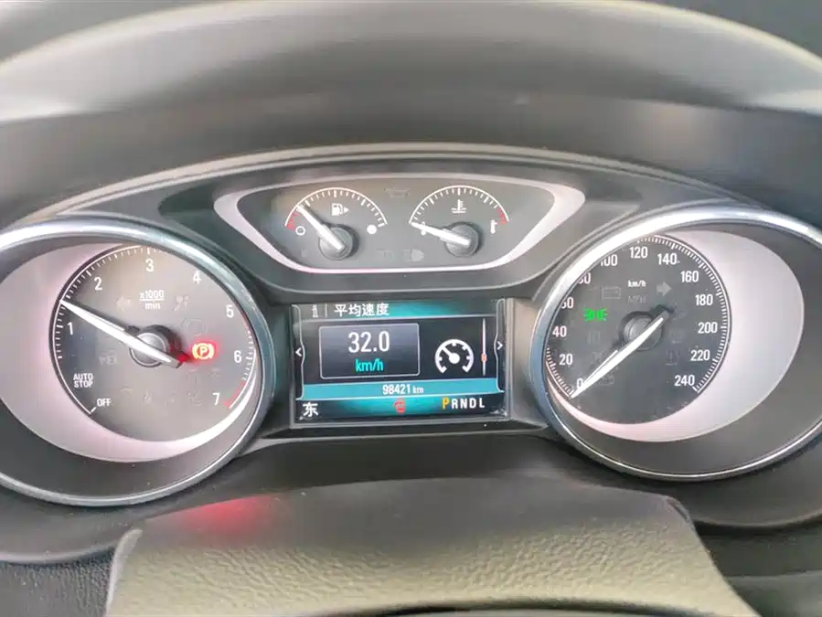 Toyota Toyota Highlander в цвете и кузовом – это идеальный выбор среди китайских автомобилей. Доступная цена и надежность гарантированы.