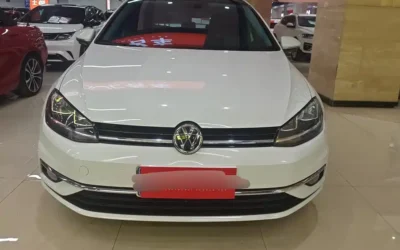 Volkswagen Volkswagen Phideon в цвете и кузовом – это идеальный выбор среди китайских автомобилей. Доступная цена и надежность гарантированы.