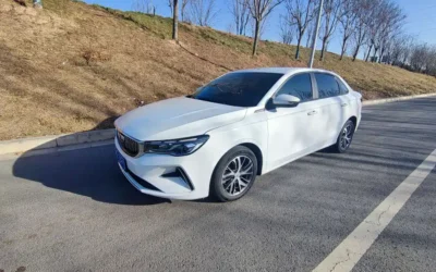 Geely Geely Emgrand в цвете и кузовом – это идеальный выбор среди китайских автомобилей. Доступная цена и надежность гарантированы.