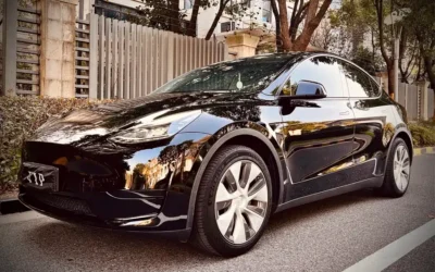Tesla Tesla Model Y в цвете и кузовом – это идеальный выбор среди китайских автомобилей. Доступная цена и надежность гарантированы.