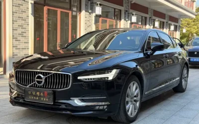 Volvo Volvo XC90 в цвете и кузовом – это идеальный выбор среди китайских автомобилей. Доступная цена и надежность гарантированы.