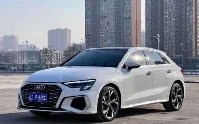 Audi Audi Q3 в цвете и кузовом – это идеальный выбор среди китайских автомобилей. Доступная цена и надежность гарантированы.