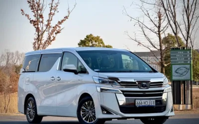 Toyota Toyota Corolla в цвете и кузовом – это идеальный выбор среди китайских автомобилей. Доступная цена и надежность гарантированы.