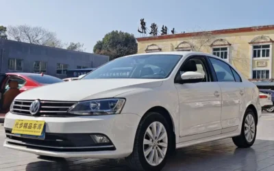 Volkswagen Volkswagen Lavida в цвете и кузовом – это идеальный выбор среди китайских автомобилей. Доступная цена и надежность гарантированы.