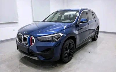BMW BMW 3 Series в цвете и кузовом – это идеальный выбор среди китайских автомобилей. Доступная цена и надежность гарантированы.