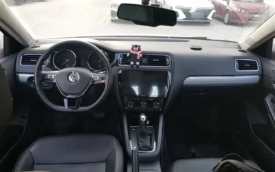 Volkswagen Volkswagen T-ROC в цвете и кузовом – это идеальный выбор среди китайских автомобилей. Доступная цена и надежность гарантированы.