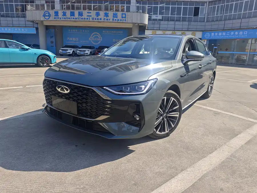 Land Rover Land Rover Discovery в цвете и кузовом – это идеальный выбор среди китайских автомобилей. Доступная цена и надежность гарантированы.