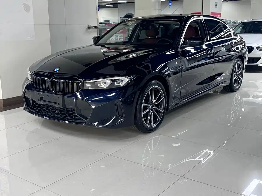 BMW BMW 3 Series в цвете и кузовом – это идеальный выбор среди китайских автомобилей. Доступная цена и надежность гарантированы.