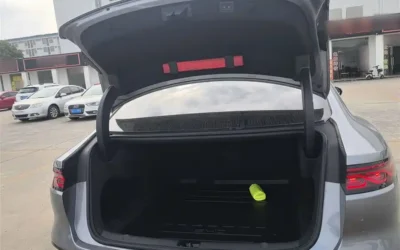 BYD BYD в цвете BYD и кузовом BYD – это идеальный выбор среди китайских автомобилей. Доступная цена и надежность гарантированы.