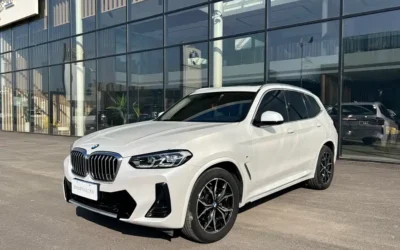 BMW BMW 3 Series в цвете и кузовом – это идеальный выбор среди китайских автомобилей. Доступная цена и надежность гарантированы.