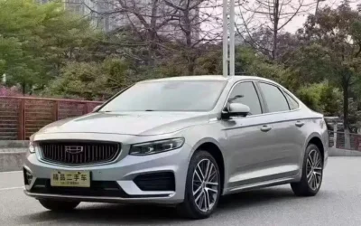 Geely Geely PREFACE в цвете и кузовом – это идеальный выбор среди китайских автомобилей. Доступная цена и надежность гарантированы.