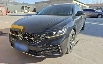 Volkswagen Volkswagen Phideon в цвете и кузовом – это идеальный выбор среди китайских автомобилей. Доступная цена и надежность гарантированы.