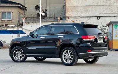 Jeep Jeep Grand Cherokee в цвете и кузовом – это идеальный выбор среди китайских автомобилей. Доступная цена и надежность гарантированы.