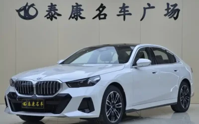 BMW BMW X4 в цвете и кузовом – это идеальный выбор среди китайских автомобилей. Доступная цена и надежность гарантированы.