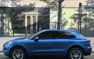Porsche Porsche 718 в цвете и кузовом – это идеальный выбор среди китайских автомобилей. Доступная цена и надежность гарантированы.