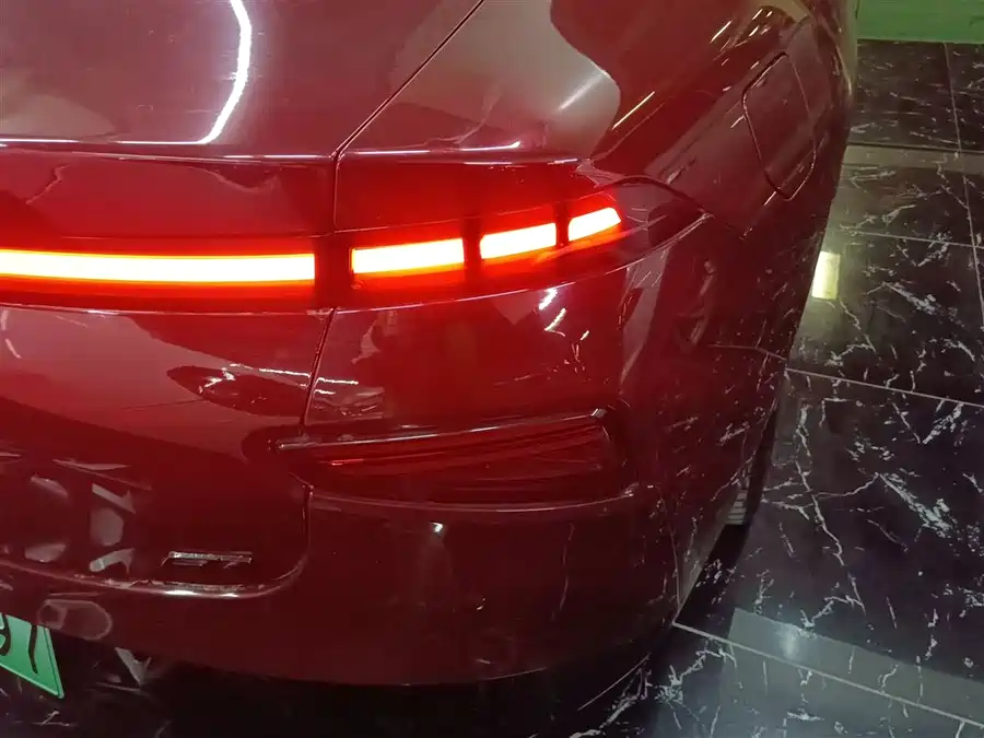NIO NIO ES8 в цвете и кузовом – это идеальный выбор среди китайских автомобилей. Доступная цена и надежность гарантированы.
