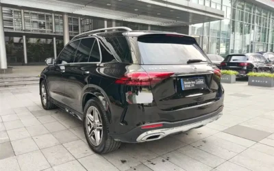 Mercedes-Benz Mercedes-Benz C-Class в цвете и кузовом – это идеальный выбор среди китайских автомобилей. Доступная цена и надежность гарантированы.