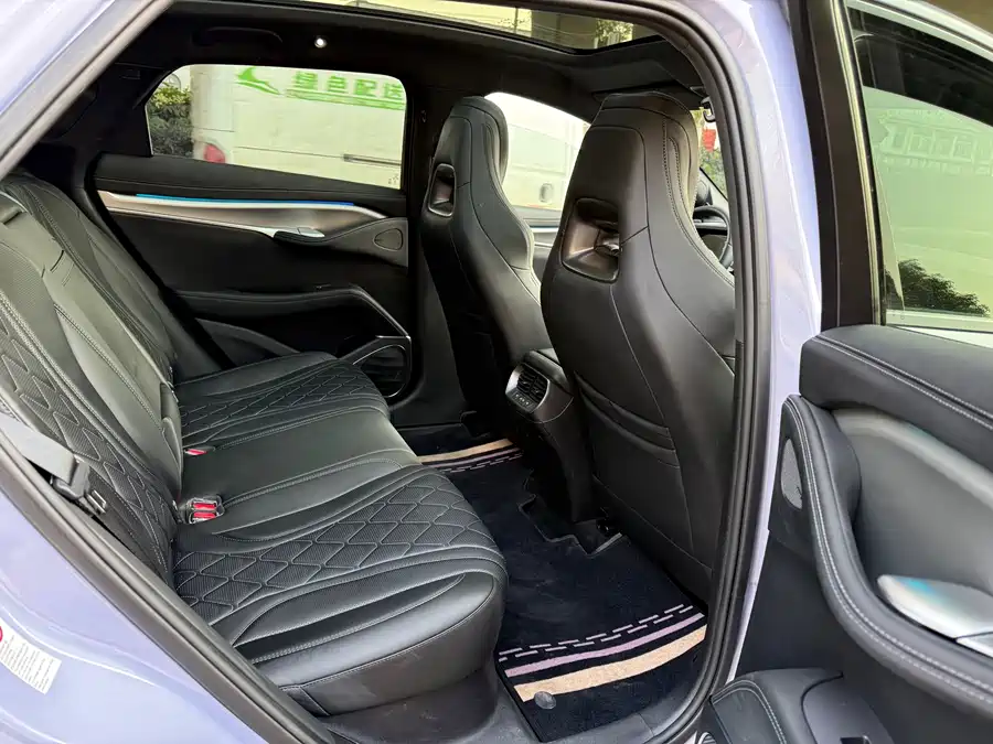 Changan Changan CS75 в цвете и кузовом – это идеальный выбор среди китайских автомобилей. Доступная цена и надежность гарантированы.