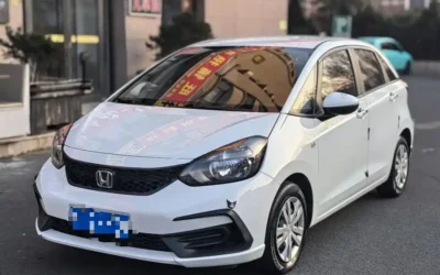 Honda Honda в цвете Honda и кузовом Honda – это идеальный выбор среди китайских автомобилей. Доступная цена и надежность гарантированы.