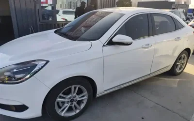 Ford Ford Festiva в цвете и кузовом – это идеальный выбор среди китайских автомобилей. Доступная цена и надежность гарантированы.