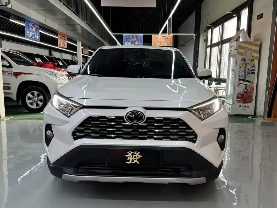 Changan Changan CS75 в цвете и кузовом – это идеальный выбор среди китайских автомобилей. Доступная цена и надежность гарантированы.