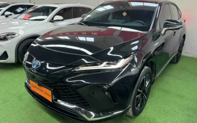 Toyota Toyota Rav4 в цвете и кузовом – это идеальный выбор среди китайских автомобилей. Доступная цена и надежность гарантированы.