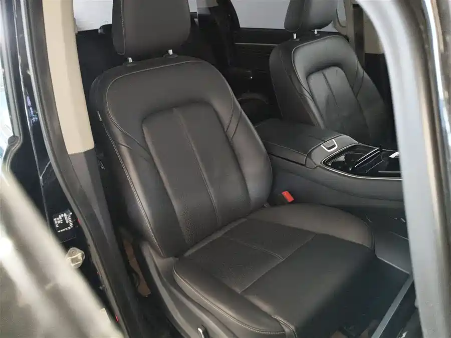 Geely Geely Monjaro L в цвете и кузовом – это идеальный выбор среди китайских автомобилей. Доступная цена и надежность гарантированы.