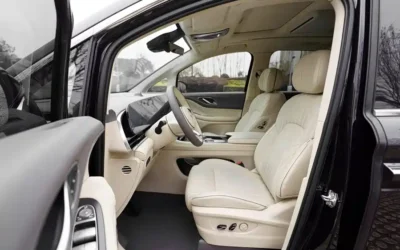 Land Rover Land Rover Discovery в цвете и кузовом – это идеальный выбор среди китайских автомобилей. Доступная цена и надежность гарантированы.