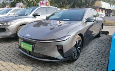 Land Rover Land Rover Discovery в цвете и кузовом – это идеальный выбор среди китайских автомобилей. Доступная цена и надежность гарантированы.