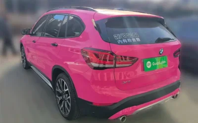 BMW BMW 3 Series в цвете и кузовом – это идеальный выбор среди китайских автомобилей. Доступная цена и надежность гарантированы.