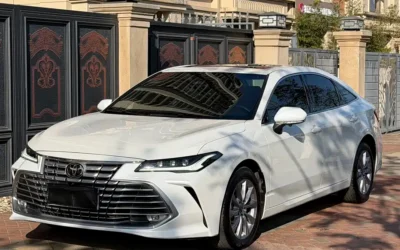 Toyota Toyota Corolla в цвете и кузовом – это идеальный выбор среди китайских автомобилей. Доступная цена и надежность гарантированы.