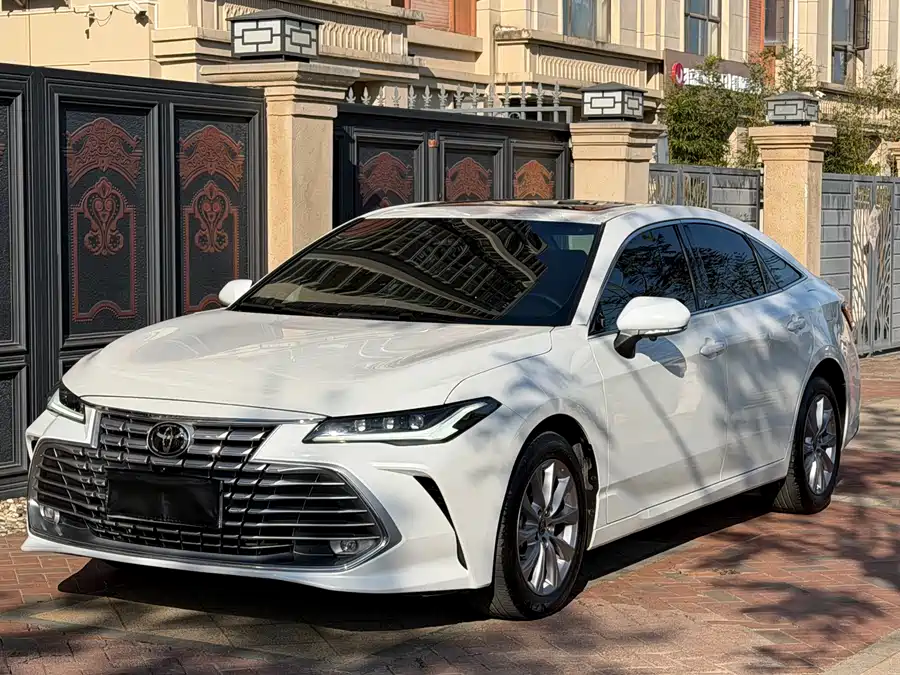 Audi Audi A4L в цвете и кузовом – это идеальный выбор среди китайских автомобилей. Доступная цена и надежность гарантированы.