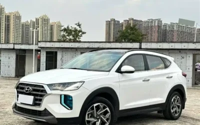 Hyundai Hyundai в цвете Hyundai и кузовом Hyundai – это идеальный выбор среди китайских автомобилей. Доступная цена и надежность гарантированы.