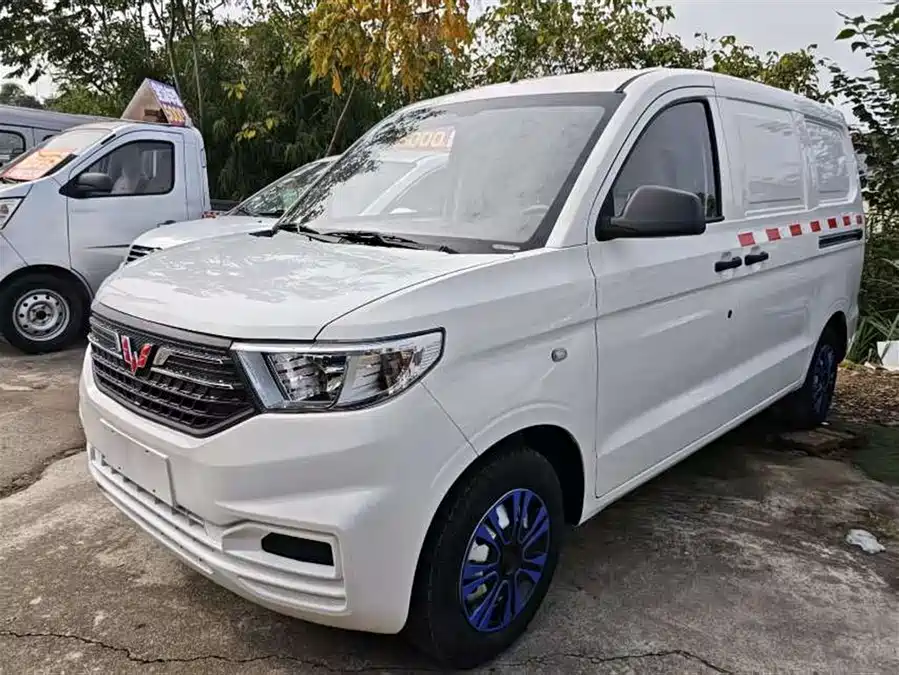 Honda Honda Elysion в цвете и кузовом – это идеальный выбор среди китайских автомобилей. Доступная цена и надежность гарантированы.