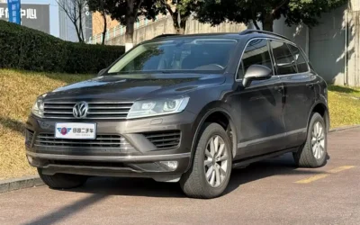 Volkswagen Volkswagen Touareg в цвете и кузовом – это идеальный выбор среди китайских автомобилей. Доступная цена и надежность гарантированы.
