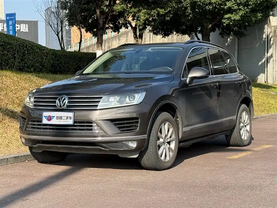 Buick Buick GL8 в цвете и кузовом – это идеальный выбор среди китайских автомобилей. Доступная цена и надежность гарантированы.