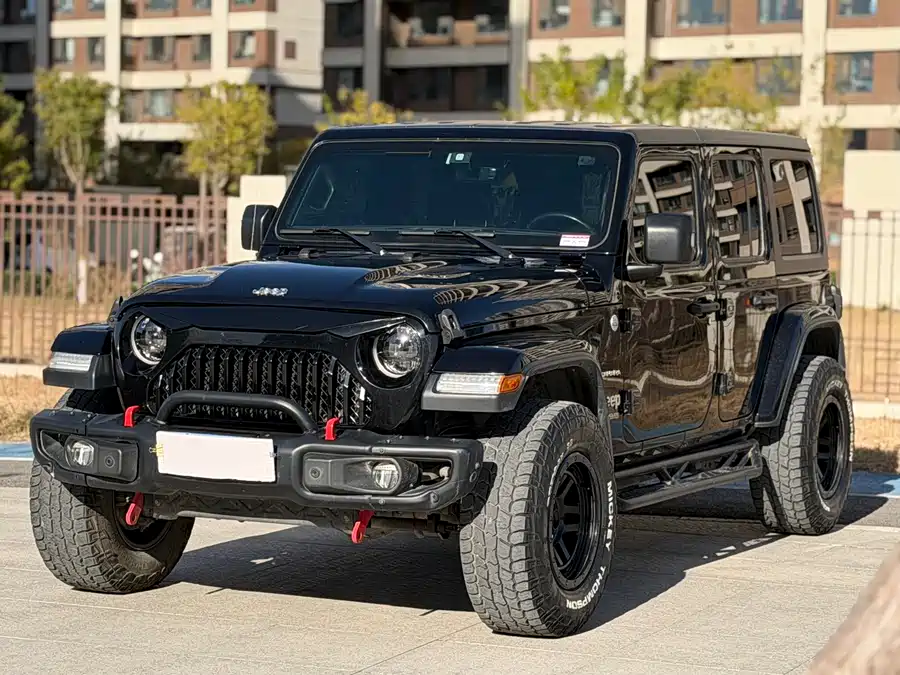 Chery Chery Arrizo 8 в цвете и кузовом – это идеальный выбор среди китайских автомобилей. Доступная цена и надежность гарантированы.