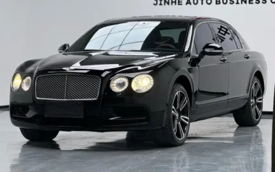 Bentley Bentley Flying Spur в цвете и кузовом – это идеальный выбор среди китайских автомобилей. Доступная цена и надежность гарантированы.