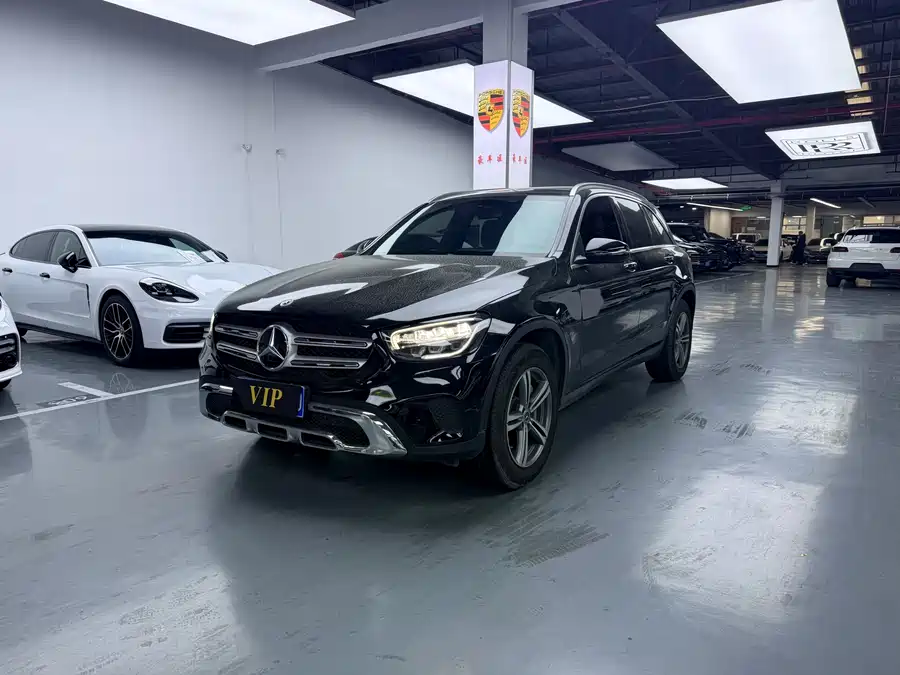 Mercedes-Benz Mercedes-Benz GLC в цвете и кузовом – это идеальный выбор среди китайских автомобилей. Доступная цена и надежность гарантированы.