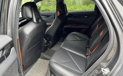 Land Rover Land Rover Discovery в цвете и кузовом – это идеальный выбор среди китайских автомобилей. Доступная цена и надежность гарантированы.