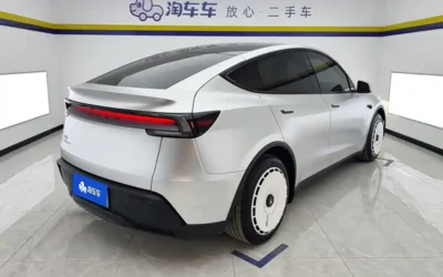 Tesla Tesla Model Y в цвете и кузовом – это идеальный выбор среди китайских автомобилей. Доступная цена и надежность гарантированы.