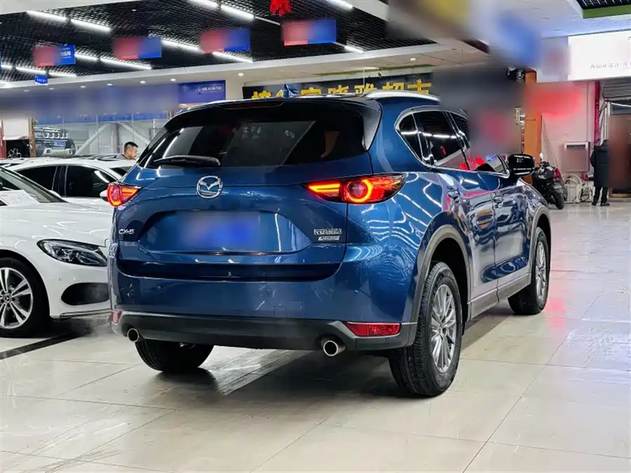 Mazda Mazda CX-5 в цвете и кузовом – это идеальный выбор среди китайских автомобилей. Доступная цена и надежность гарантированы.